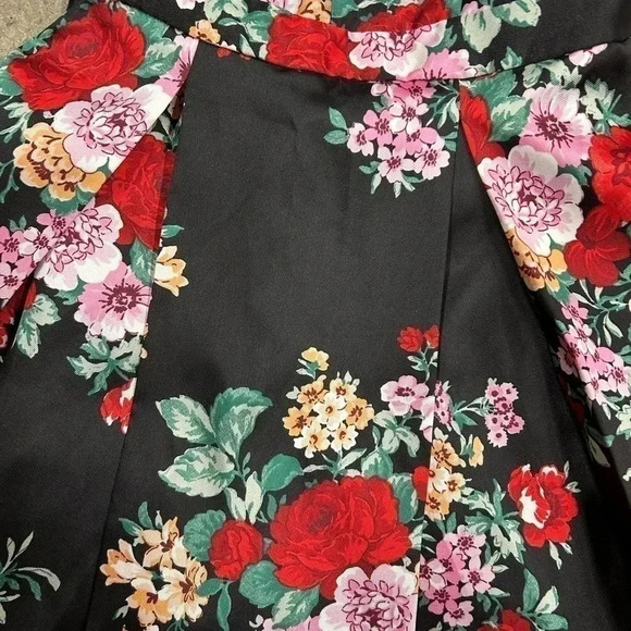 B Smart Fit N Flare Black Floral Sweetheart Girls XS/S EUC Dress - Picture 15 of 15